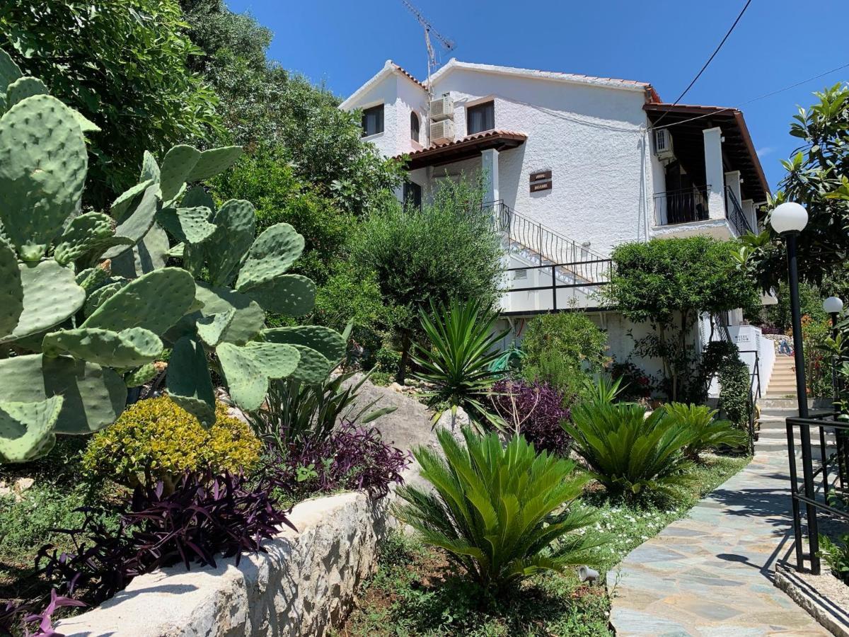 Villa Perris Studios Касиопи Екстериор снимка
