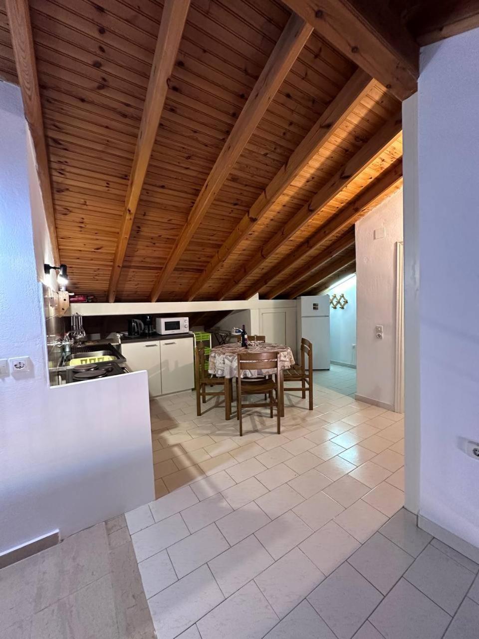 Villa Perris Studios Касиопи Екстериор снимка