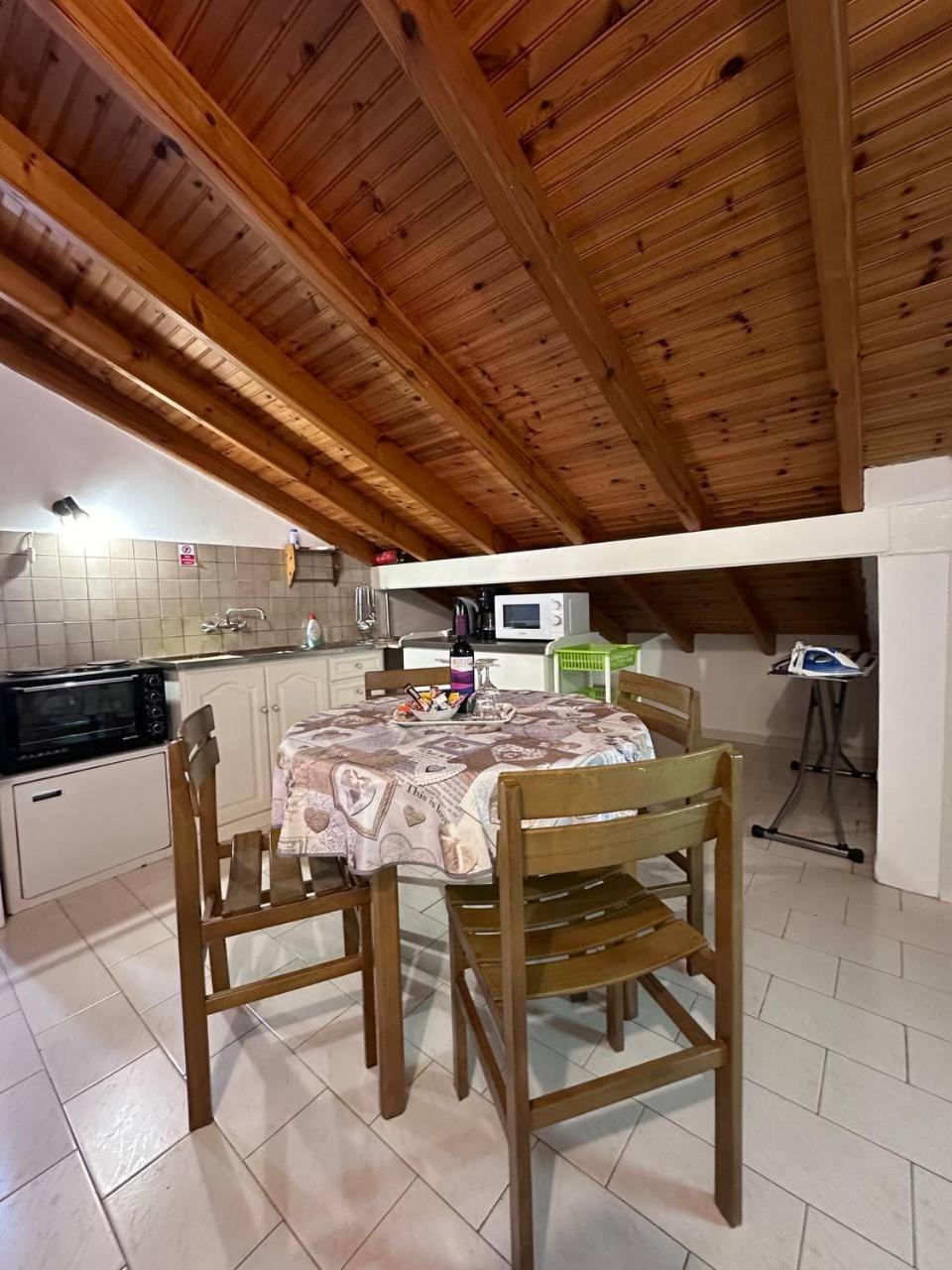Villa Perris Studios Касиопи Екстериор снимка